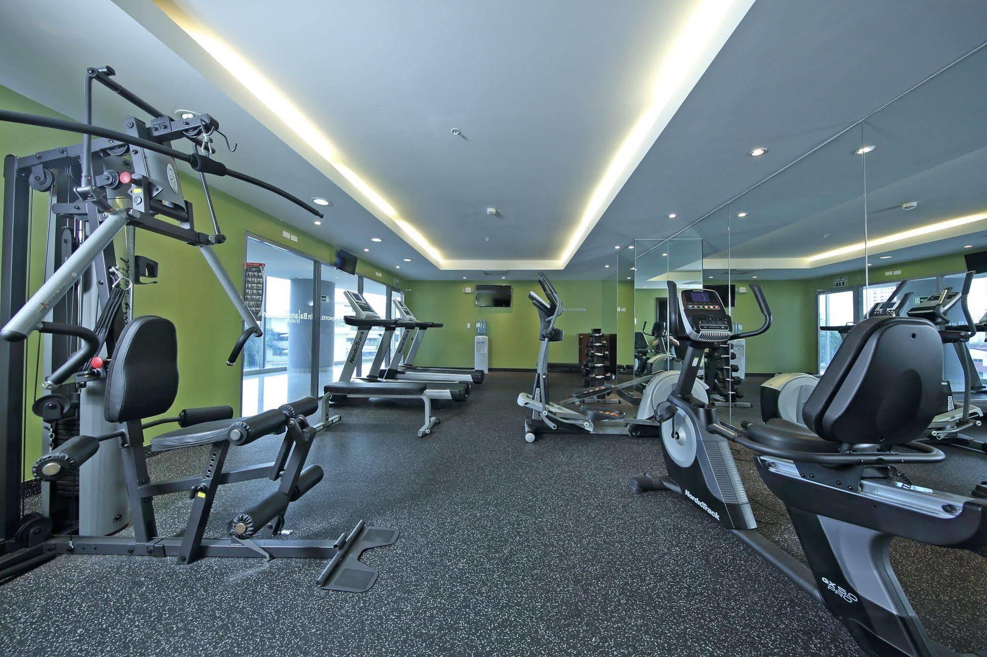 Novotel 4*